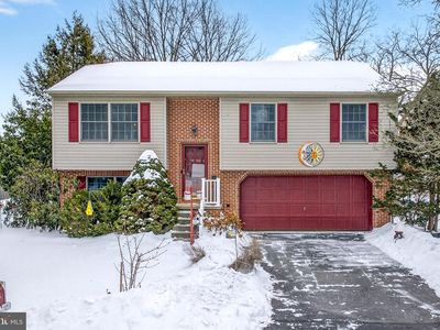 400 S Plum St, Mount Joy, PA, 17552