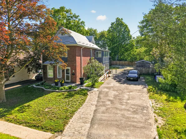 48 Alfred St, Barrie, ON L4N 3M3