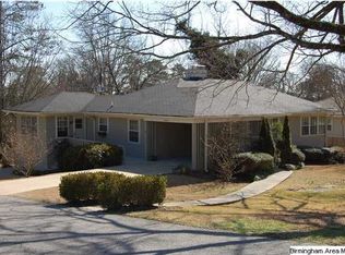 2033 Shades Crest Rd, Vestavia Hills, AL 35216