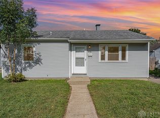 910 Allen Dr, Springfield, OH 45505