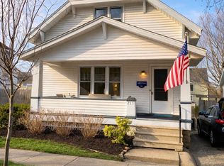 213 Clinton Ave, Grand Haven, MI