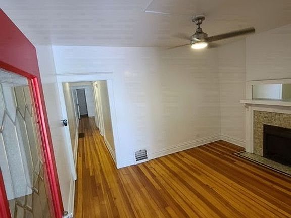 4th image of 1426-1428 S Pennsylvania St