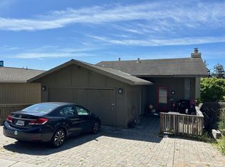 233 Beachview Ave, Santa Cruz, CA 95060