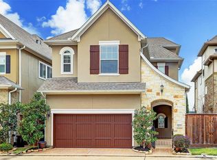 8213 Cabernet Ln, Houston, TX 77055