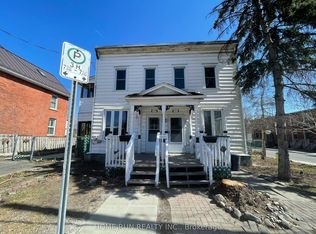 121 Concord St E, Ottawa, ON K1S0Y9
