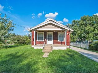 1932 Root Ave NE, Canton, OH 44705