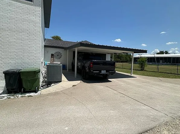 325 Derrs Chapel Rd, Italy, TX 76651
