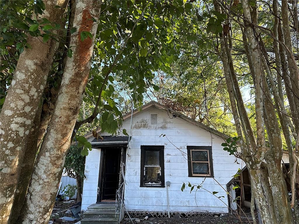 38620 8th Ave, Zephyrhills, FL 33542 | Zillow