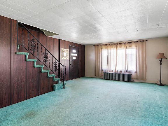 5th image of 318 Cressview St