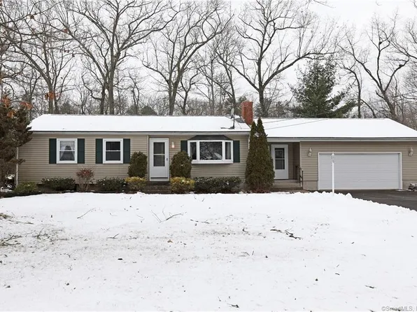 45 Leslie Street, Windsor Locks, CT 06096