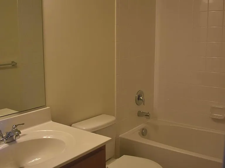 9421 Adelaide Ln — Photo 25