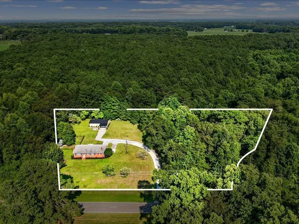 1555 Hull Road, Snow Hill, NC 28580