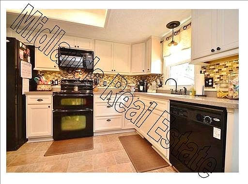 3rd image of 12905 S 30th St