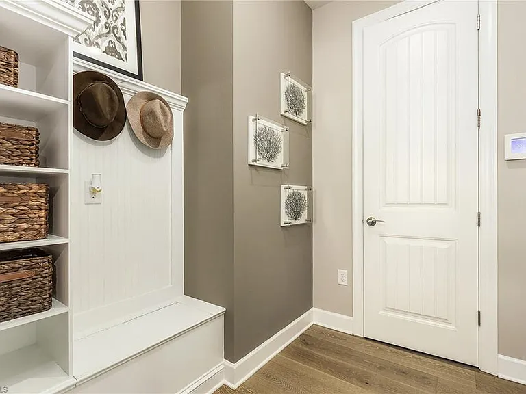 9248 Cormorant Dr — Photo 27