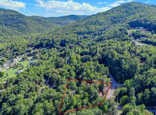 1282 Applewood Rd, Newport, TN 37821