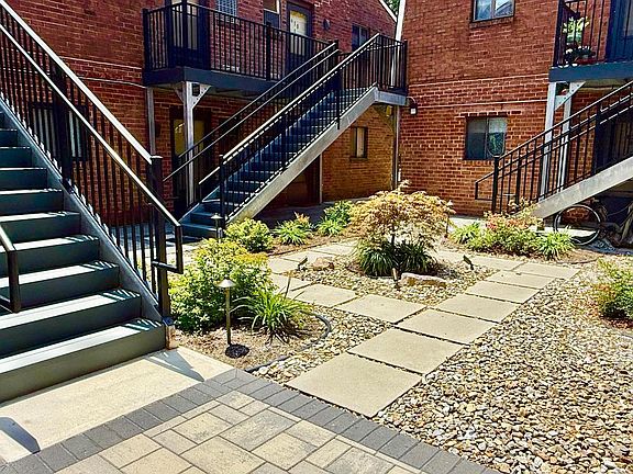 2nd image of 415 Meadow Woods Ln