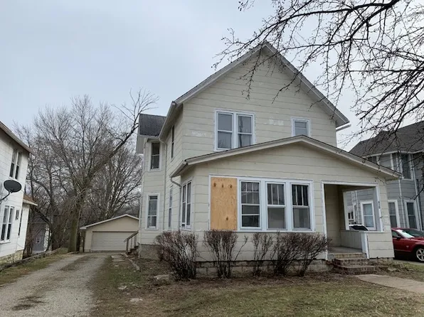 610 Darcy Ave, Joliet, IL 60436