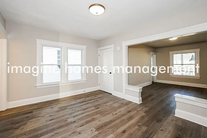 3019 W 11th St #2 — Photo 4