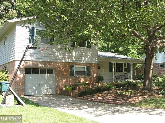 2nd image of 5201 Richardson Dr