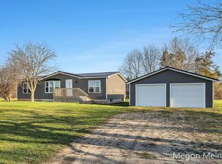 10660 Ellis Rd, Belding, MI 48809