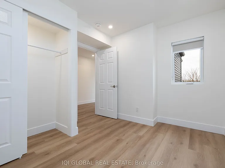 1502 Dufferin St #3 — Photo 9