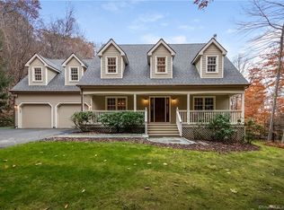 100 Grassy Hill Rd, Woodbury, CT 06798