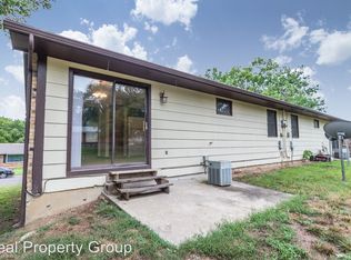 1805 Garden Dr, Columbia, MO 65202