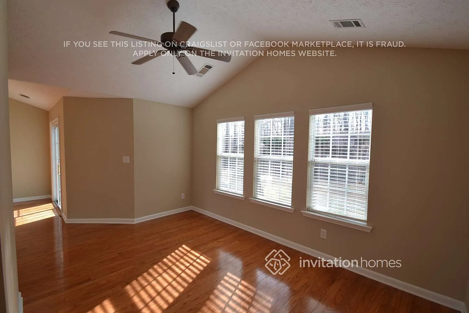 2405 Pemberton Pt Buford, GA 30519 — Photo 4