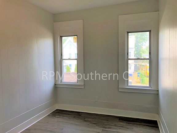 5th image of 80 Kimberly Ave Unit 2L