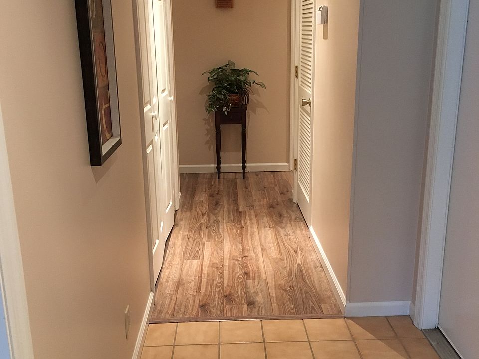 1st image of 154 Pomeroy Dr