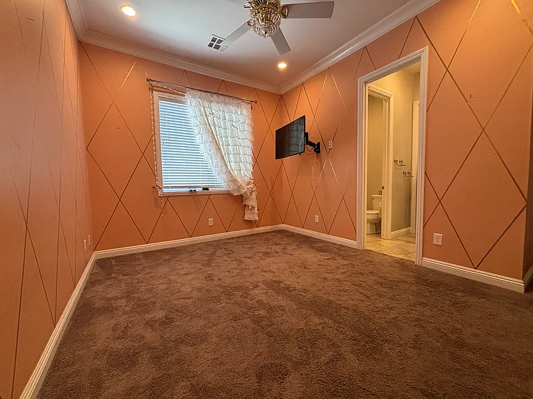 81 Navarra Canyon Ct — Photo 40