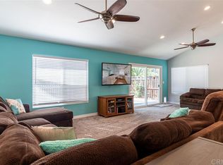 9222 Lake Country Dr, Santee, CA 92071