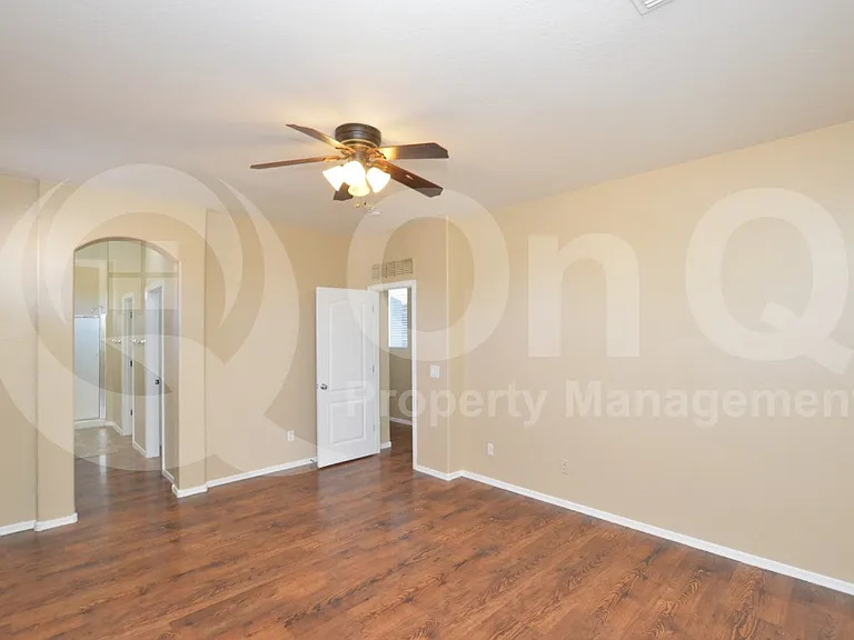 4249 E Santa Fe Ln — Photo 16