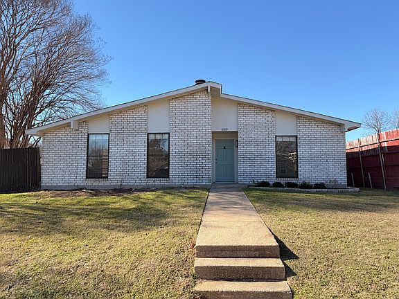 2nd image of 6509 Alta Oaks Dr