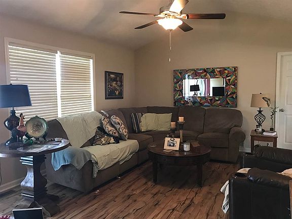 5th image of 145 Kyle Ln