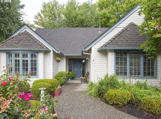 1550 Bedford Ct, Lake Oswego, OR