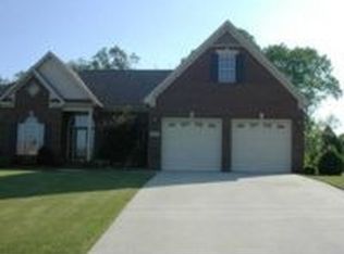 112 Cambria Dr, Huntsville, AL 35806