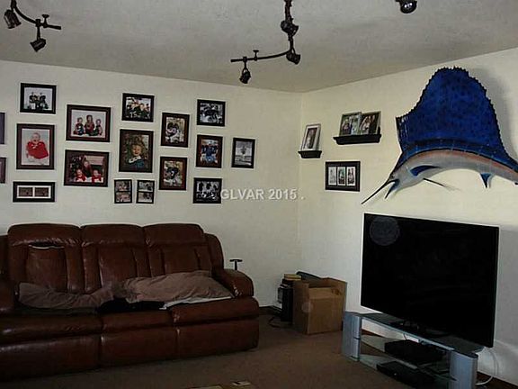 5th image of 1513 Mancha Dr