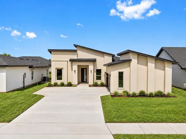 3757 Paseo Cafetos St, Brownsville, TX 78526