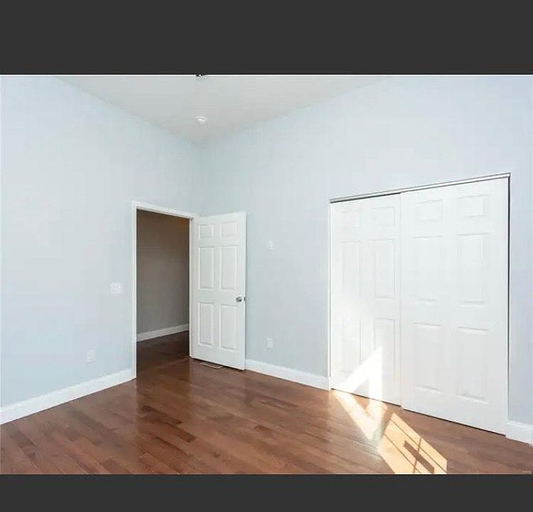 1st image of 3751 Robert Ave