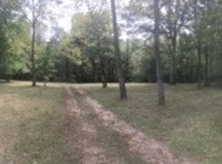 2400 N Cobble Creek Ct, Hanna City, IL 61536