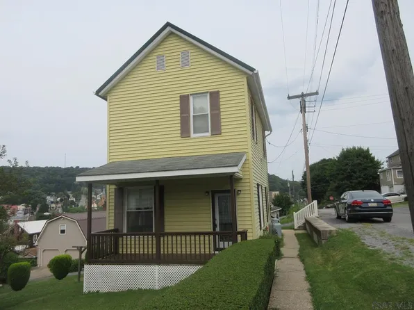 810 39th St, Northern Cambria, PA 15714