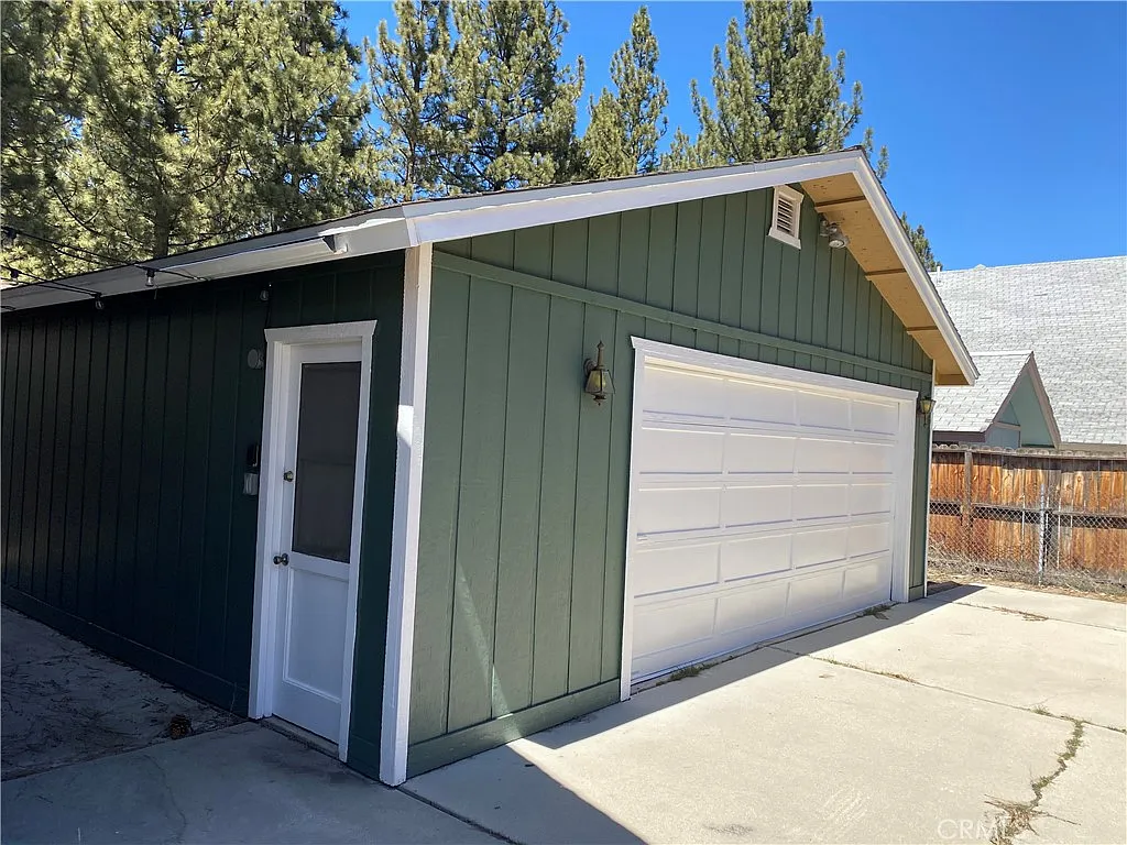 2 bed, 1260 sqft, $1,950 — Photo 3