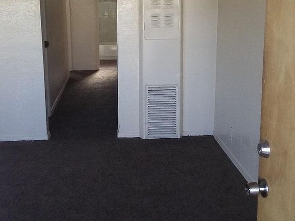 3rd image of 26437 Olive Dr