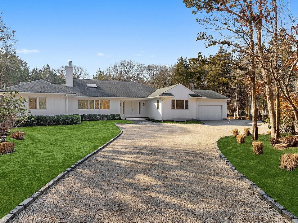 1st image of 25 Hidden Cove Ct