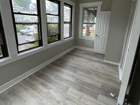 4th image of 203 Renner Ave #1L