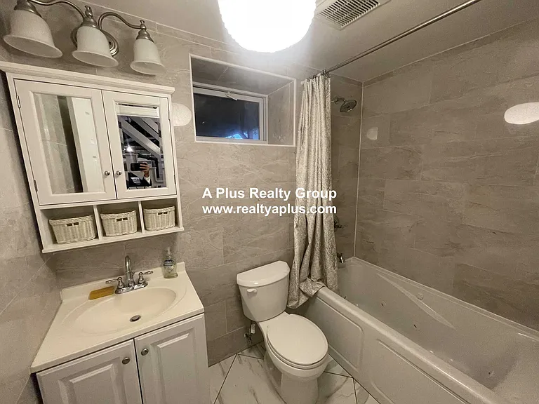 Salman St — Photo 6