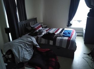 5 Elm St #C, Pittsfield, NH 03263