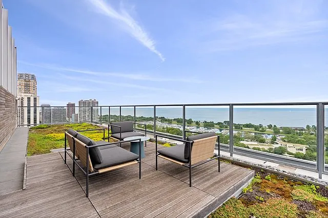 1 bed, $1,800 — Photo 4