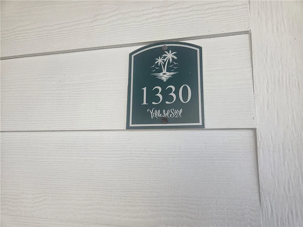1 bed, 1.0 bath, 420 sqft, $1,400 — Photo 2